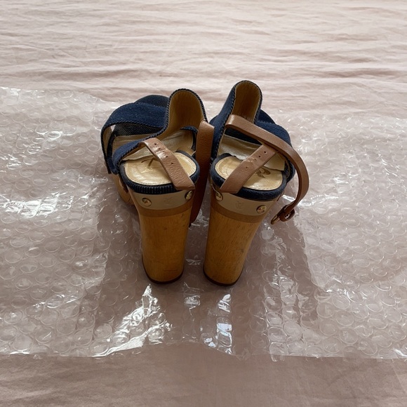 Vince camuto heels - jeans style - Picture 3 of 5